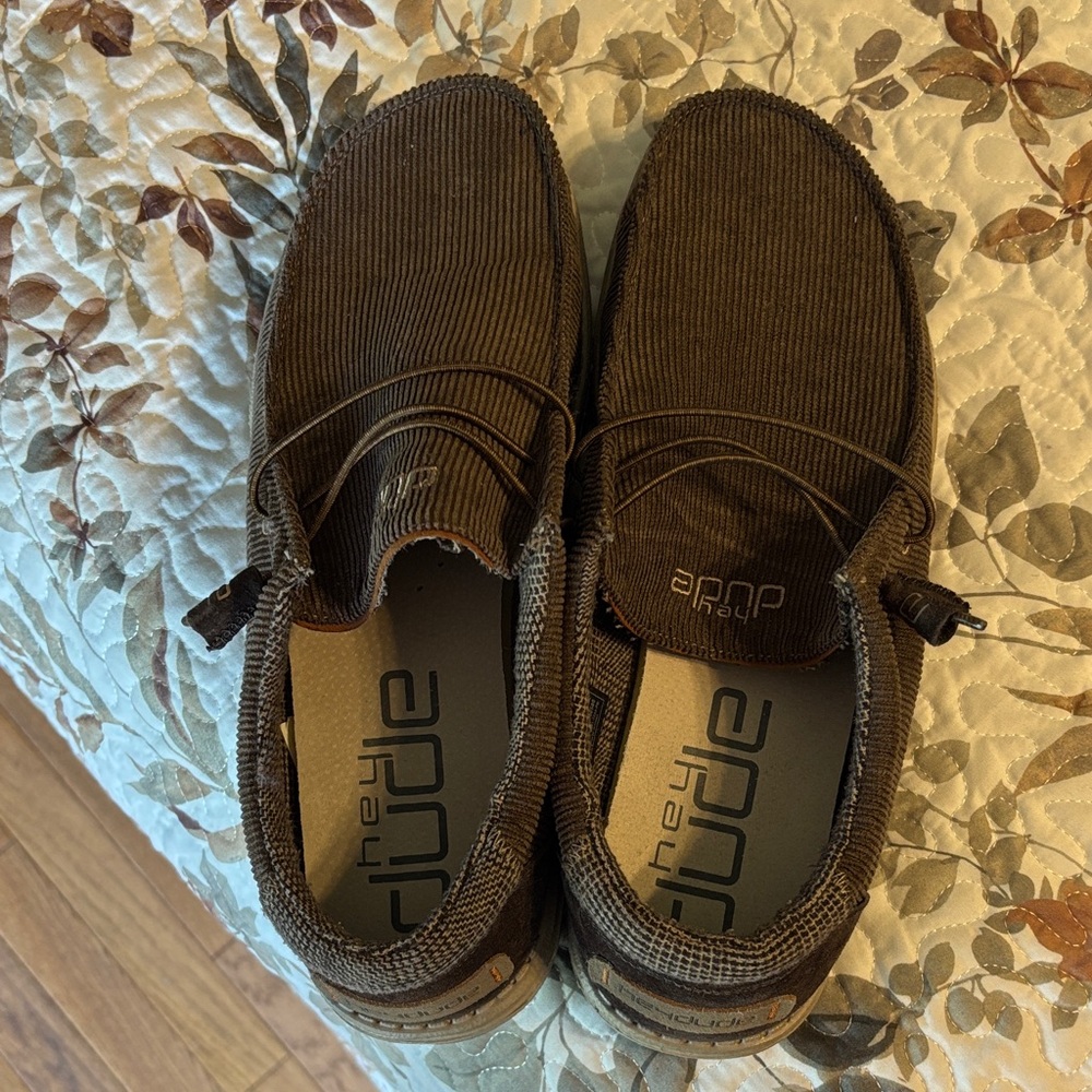Hey Dude Men's Dark Brown Loafers